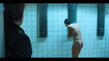 Jule_B__we_-_Ferdinand_von_Schirach_-_Strafe__2022___Ep05__-_1080p_-_nackt.mp4_snapshot_01.47....jpg