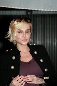 paola-barale--17-.jpg