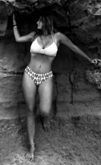 Matilde bikini tette tettone cosce Capture+_2018-09-08-17-42-29-1 Matilde.png