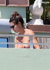 Elisabetta-Canalis-Nude-3-The-Fappening-Blog.jpg