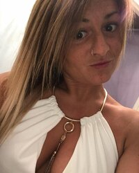 deborah m19.jpg