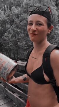 claudia p16.JPG