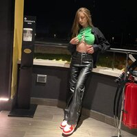 elen_shadow_1638624340_2721300667161558189_1598569936.jpg