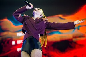 andreabrusa94~p~C-SNcPvtQXG~1-4.jpg