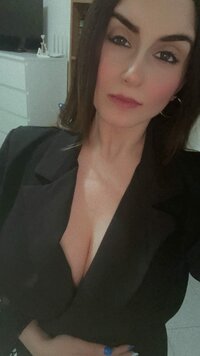 LoveThreads.Net_433949623_2054220468297357_5476000888171156303_n.jpg