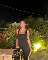 LoveThreads.Net_454589628_18448632580021301_5257807808331088111_n.jpg