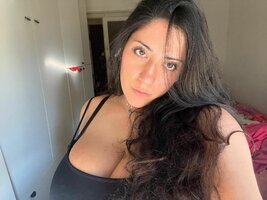 LoveThreads.Net_463323040_1928117074346682_7892155031507966526_n.jpg