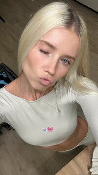 polinamalinovskaya-20241126-0001.jpg