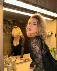 maddy_svevi_1733427676_3516568689554088741_2982415423.jpg