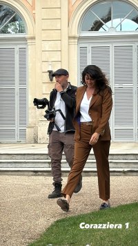 elisaisoardi_1745832230_41974879.jpg
