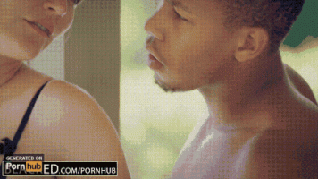 F032F69B-229A-40AA-9127-B4DA4E21F7F0.gif