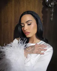 ddlovato_1748633834234.webp
