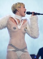 Miley-Cyrus-5.jpg