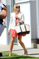 Reese Witherspoon Easter mass Santa Monica 042014_05.jpg