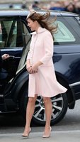 kate-middleton-seen-out-in-london_3.jpg