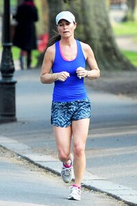 pippa-middleton-jogging-in-london-april-122015-x23-9.jpg