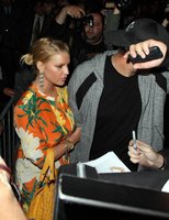 Jessica Simpson Candid Thong Panty Upskirt Pictures  6.jpg