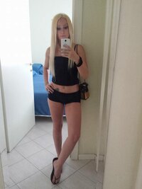 selfie (5).jpg