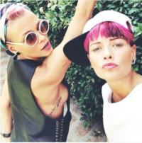 71058125_le_donatella_tetta_l.png