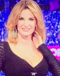 MIKA (3).jpg