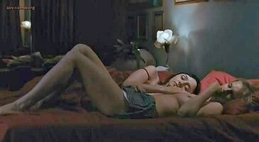 C__Data_Users_DefApps_AppData_INTERNETEXPLORER_Temp_Saved Images_Antonia-Liskova-nude-topless-se.jpg