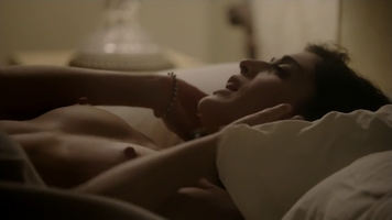C__Data_Users_DefApps_AppData_INTERNETEXPLORER_Temp_Saved Images_Lizzy_Caplan-nude-Masters_of_se.png