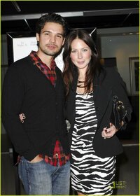 steven-strait-lynn-collins-10.jpg