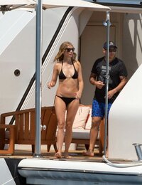 gwyneth-paltrow-in-bikini-at-a-yacht-in-st.-tropez-06-19-2017_9.jpg