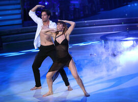 Sara+Di+Vaira+Ballando+Con+Le+Stelle+TV+Show+Bz-hi67o3aXx.jpg