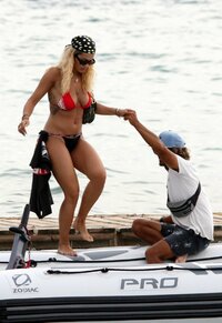 rita-ora-in-bikini-on-vacation-in-ibiza-08-07-2019-5.jpg