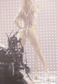 JLO.gif