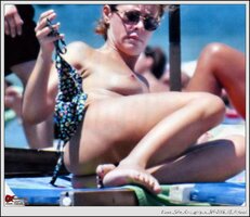 elena sofia ricci in topless 04.jpg