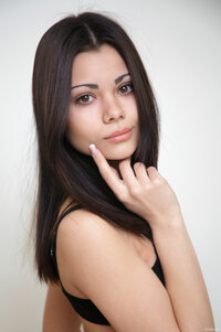RA_Schone_Precious_high_0002.jpg