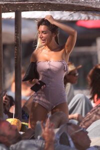 142483656_zibeno7-for-hqcc-33.jpg
