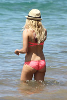 ashley tisdale in bikini 33.jpg