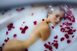alba_baptista (8).jpg