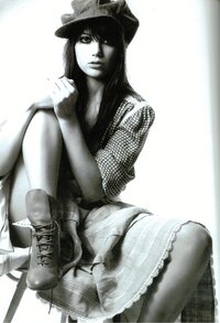 DaisyLowe_12.jpg