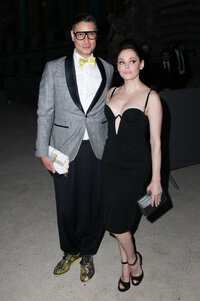 rose mcgowan al gala 02.jpg