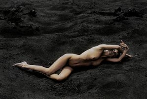 MarisaPapen_FabienDettori_OntopoftheEtna(10).jpg