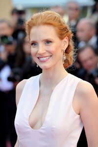 jessica chastain in bianco 07.jpg