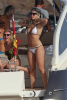 rita ora in yacht 15.jpg