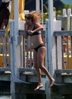 uma thurman in bikini 37.jpg