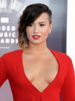 demi lovato al vma 23.jpg