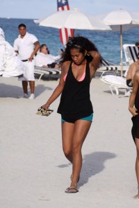karrueche tran in beach 01.jpg