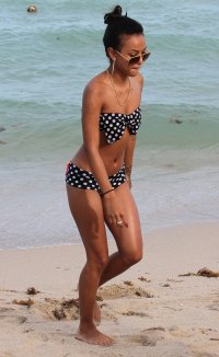 karrueche tran in bikini 08.jpg