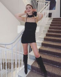 naliannalisa-___CMBCZN0Ledz___-2.jpg