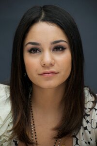 Vanessa-Hudgens-46.jpg
