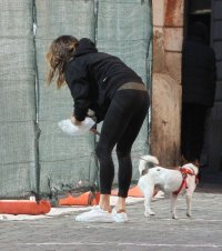 elisabetta-canalis-out-shopping-in-rome-04-13-2021-4.jpg