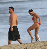 jenna dewan in bikini 14.jpg