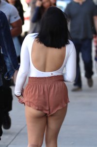 ariel winter in street 14.jpg